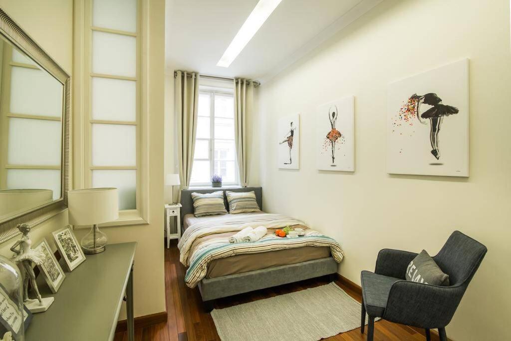 Apartamenty-Mi Happy Warschau Buitenkant foto